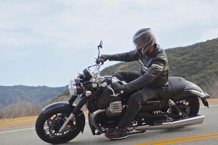 2013年Moto Guzzi加州1400定制